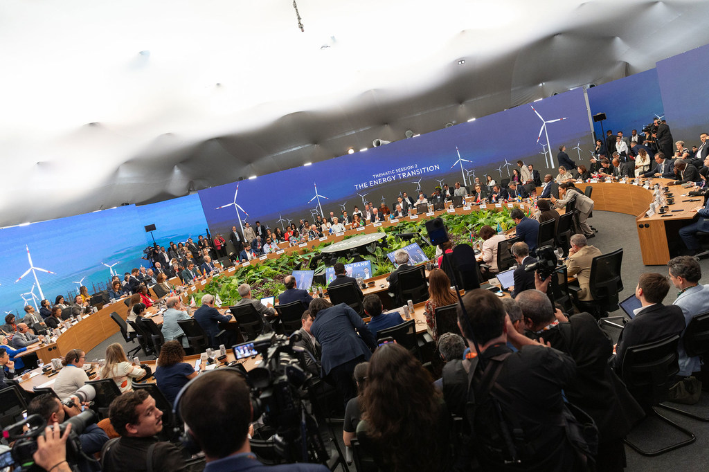 Переговоры по вопросам перехода к устойчивой энергетике в Белене, Бразилия. 